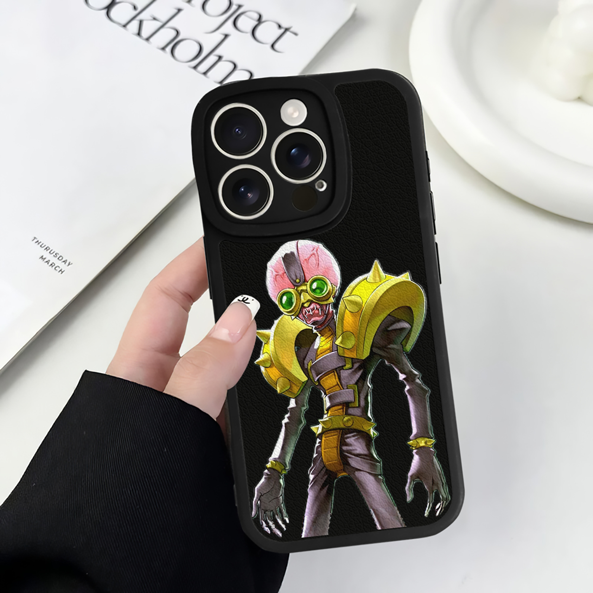 遊☆戯☆王 Yu-Gi-Oh! 【iPhone 16シリーズ対応】シリコンスマホケース（レザー調） 材質：シリコン